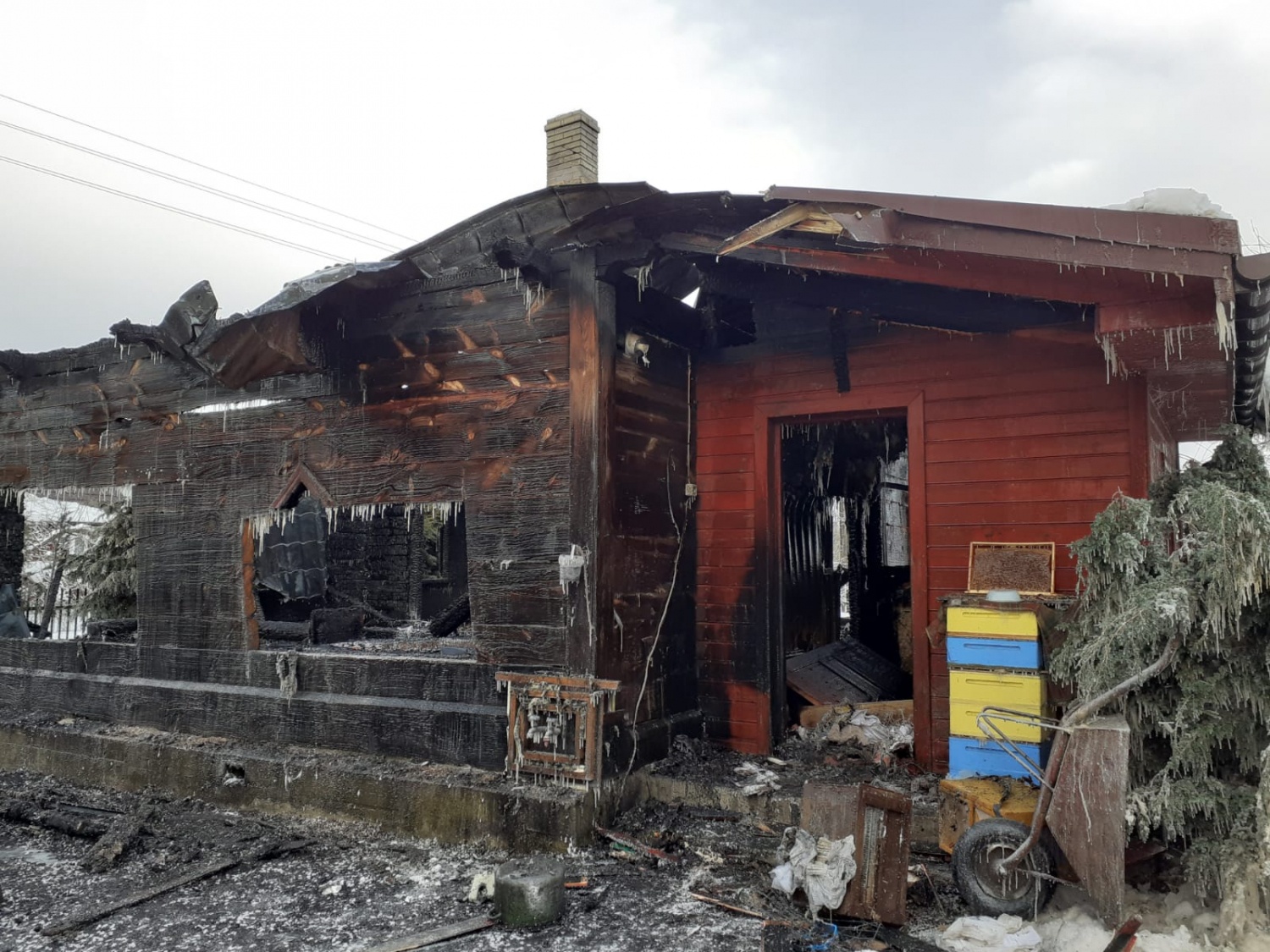 spalony dom ul zurek