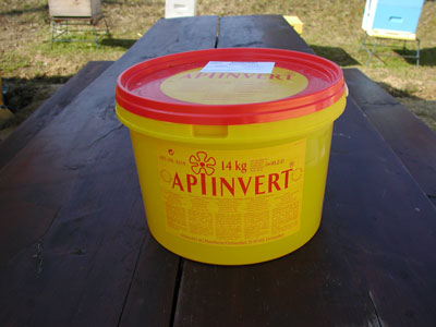 Syropy inwertowane do dokarmiania pszczół