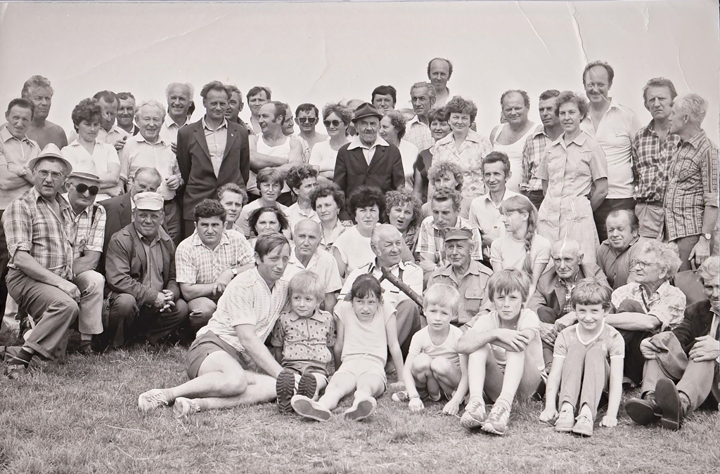 Pasieka nr 82 (Czantoria-1982.jpg)