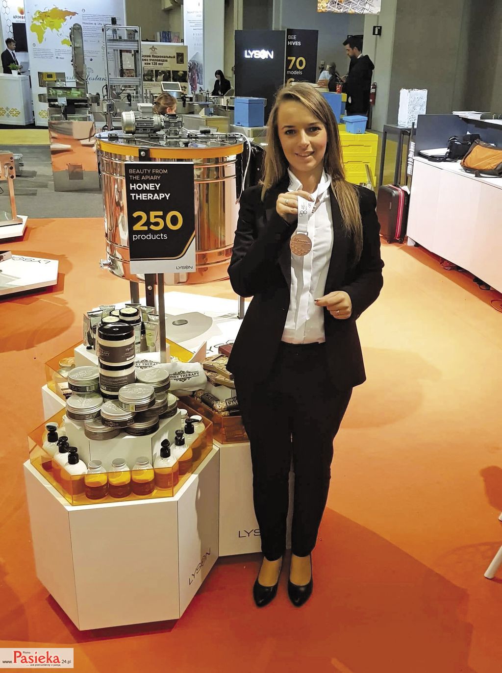 4027E5F5-380F-441B-8BED-C23E86713E17